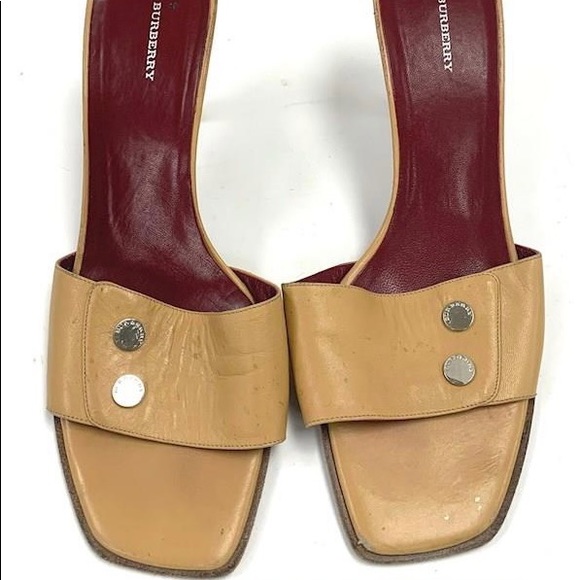 Burberry Authentic Open Toe Leather Women's Khaki Heels Sz: 40 - Picture 5 of 13